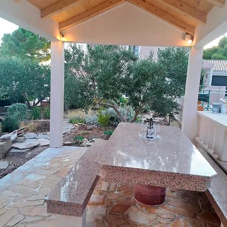 Villa Roza *