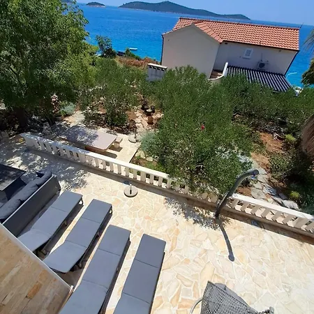 Villa Roza *